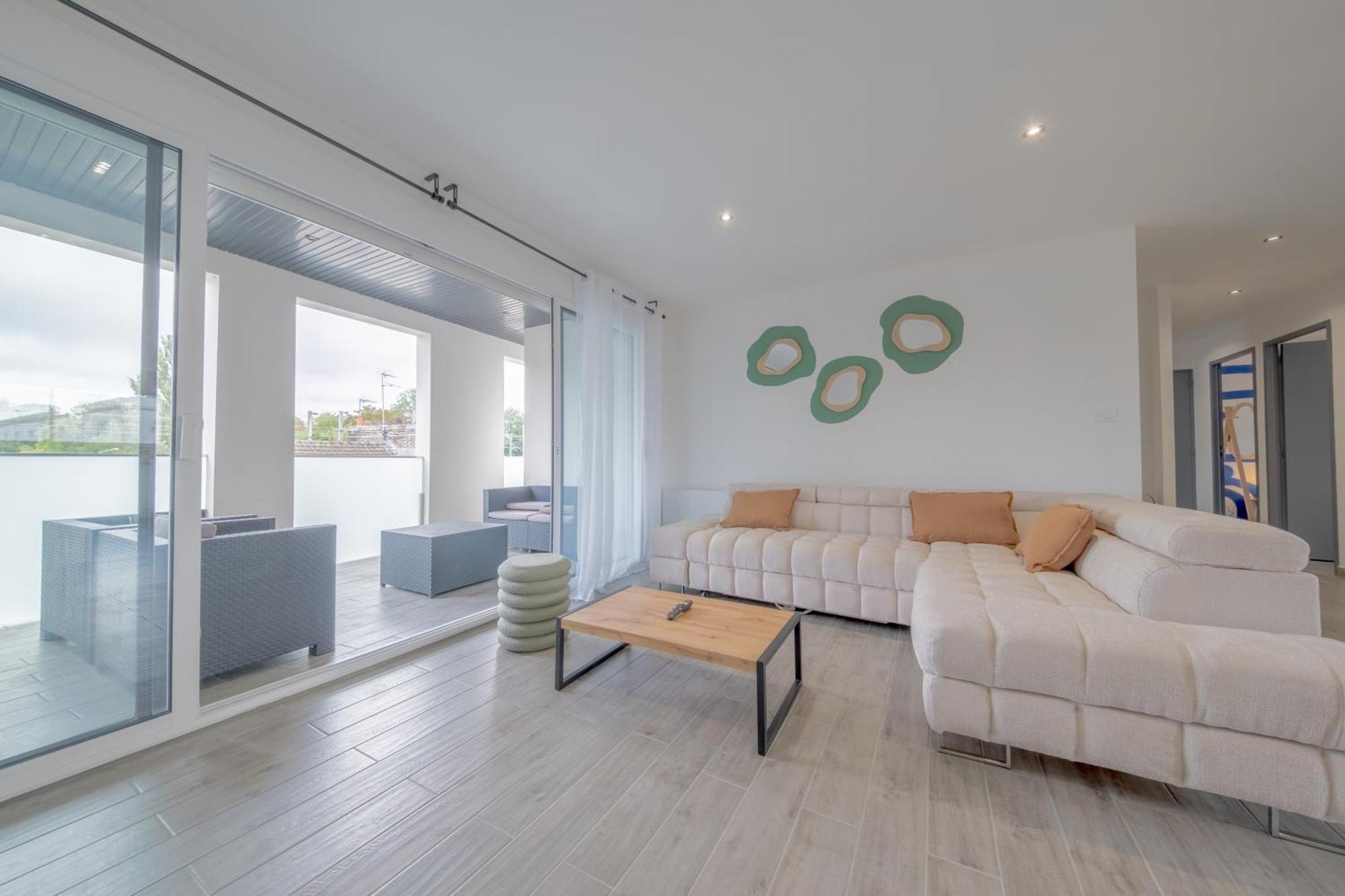 Le Trianon - Parking Prive Appartement Reims Buitenkant foto
