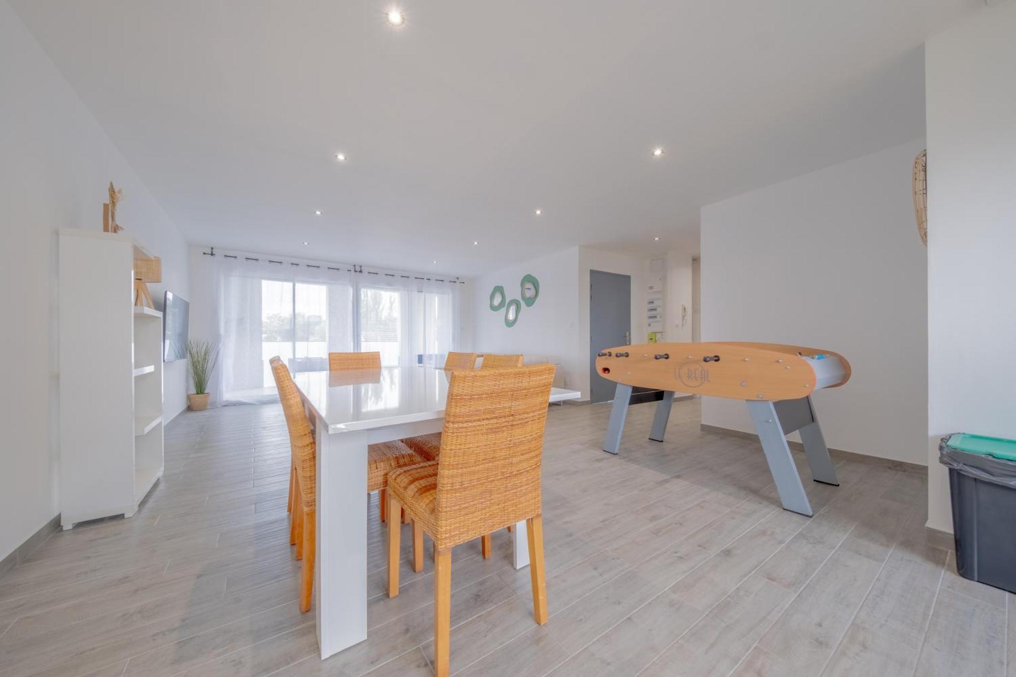 Le Trianon - Parking Prive Appartement Reims Buitenkant foto