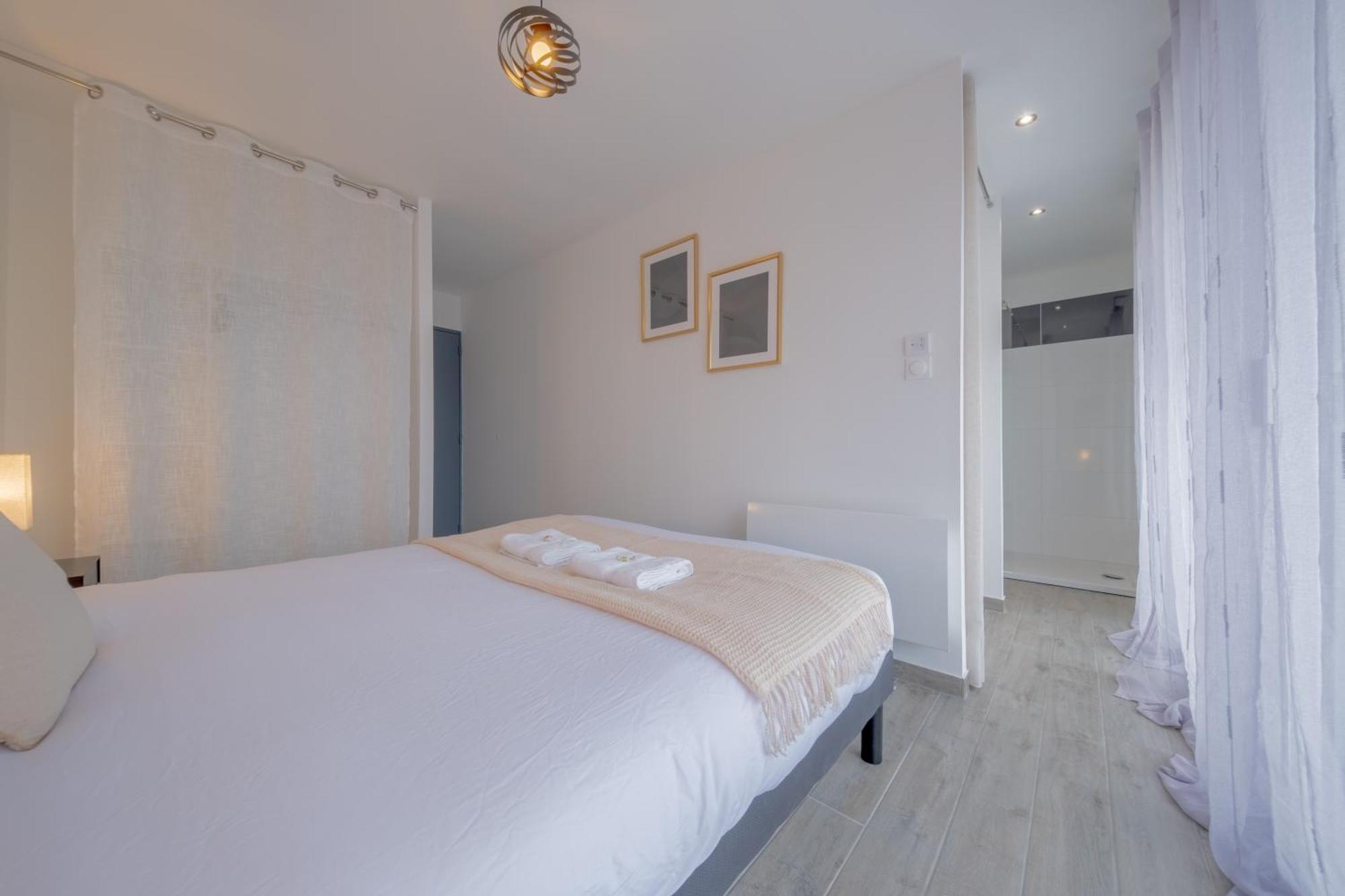 Le Trianon - Parking Prive Appartement Reims Buitenkant foto